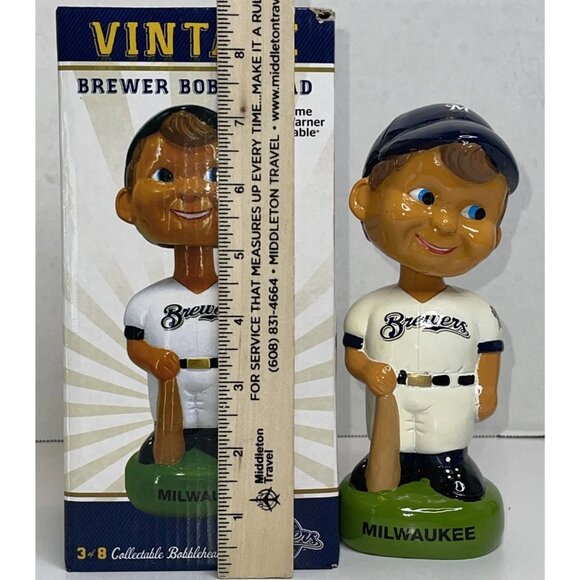 2014 Milwaukee Brewers Bob "Bullhead" Bruer Collectible Bobblehead, #3 of 8 - Picture 9 of 11